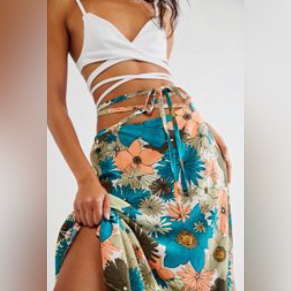 Free People "That's A Wrap" Printed Maxi Skirt Size XL - NWOT - Picture 3 of 7